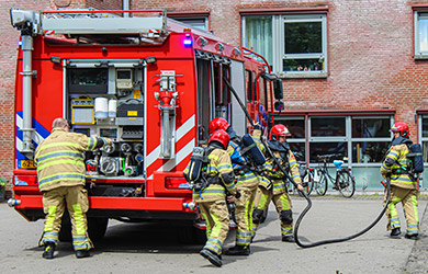 Brand op BRT-06 BR afval Bovenpolderpad in Rotterdam